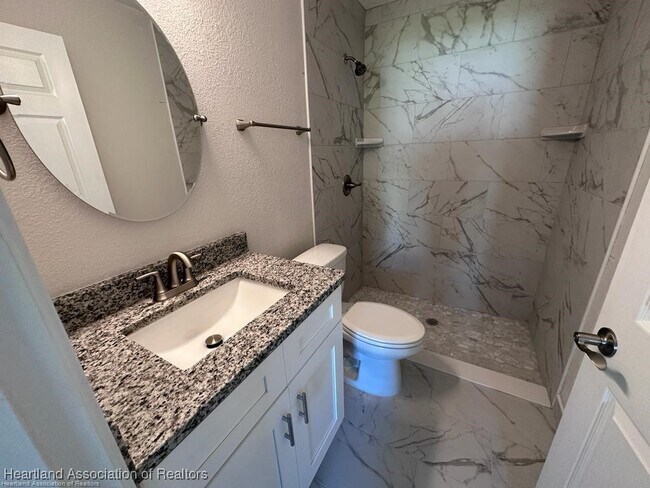 Building Photo - 7053 San Bruno Dr