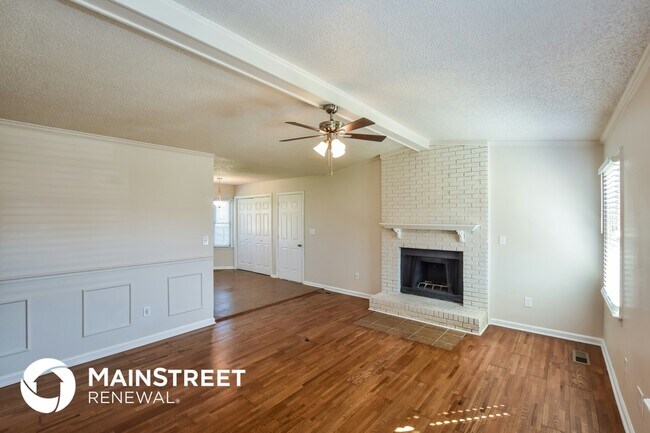 Foto del edificio - 169 Chanel Dr