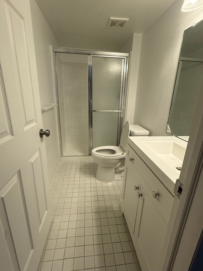 Building Photo - 31576 Orchard Crk