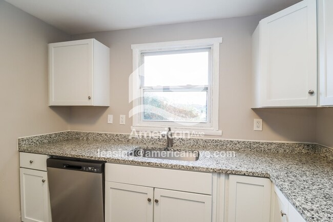 Foto del edificio - 604 E 16th St