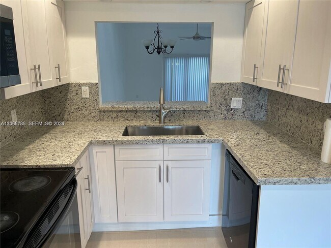 Foto del edificio - 4157 SW 85th Ave