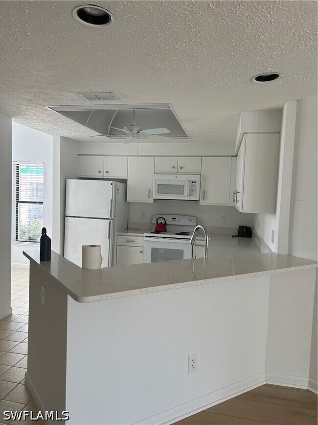 Foto del edificio - 2182 Anchorage Ln