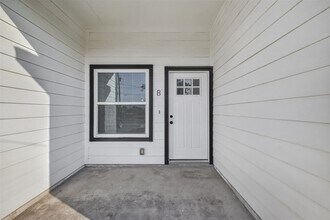 Building Photo - 8005 Sexton St Building Photo - 8005 Sexton St