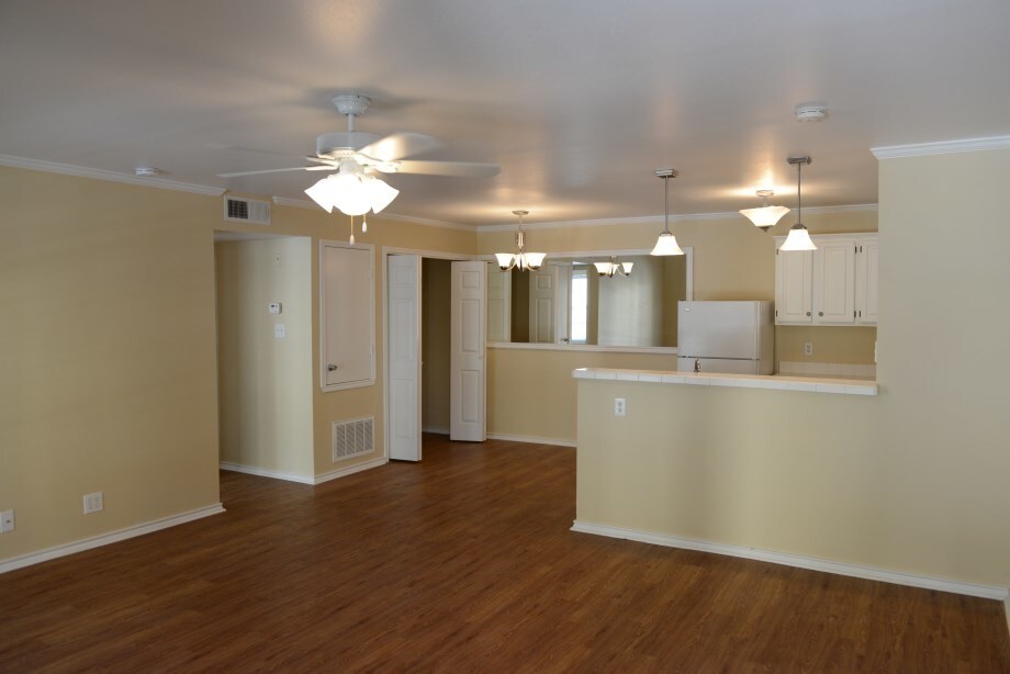 Foto principal - 349 Meridian Ave