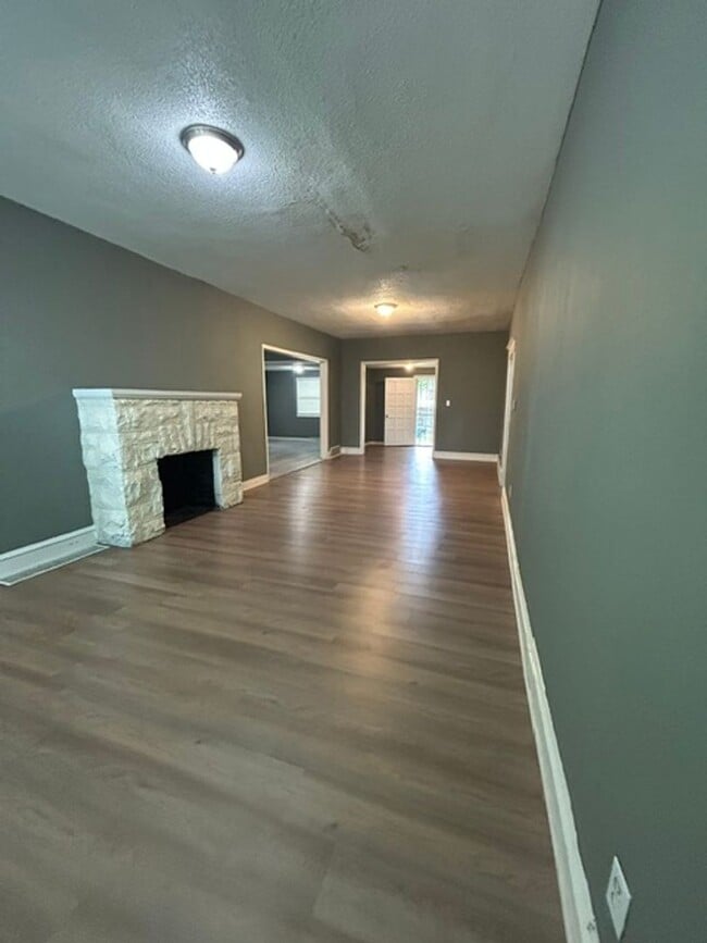 Foto del edificio - 1706 S Arlington Ave