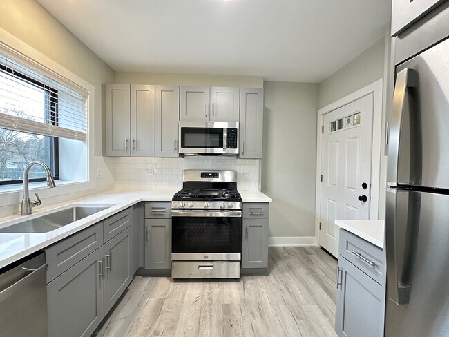 Foto del edificio - 1144 Oak Ave