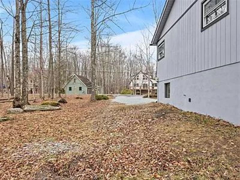 Lake Ariel spacious home House Rental in Lake Ariel, PA