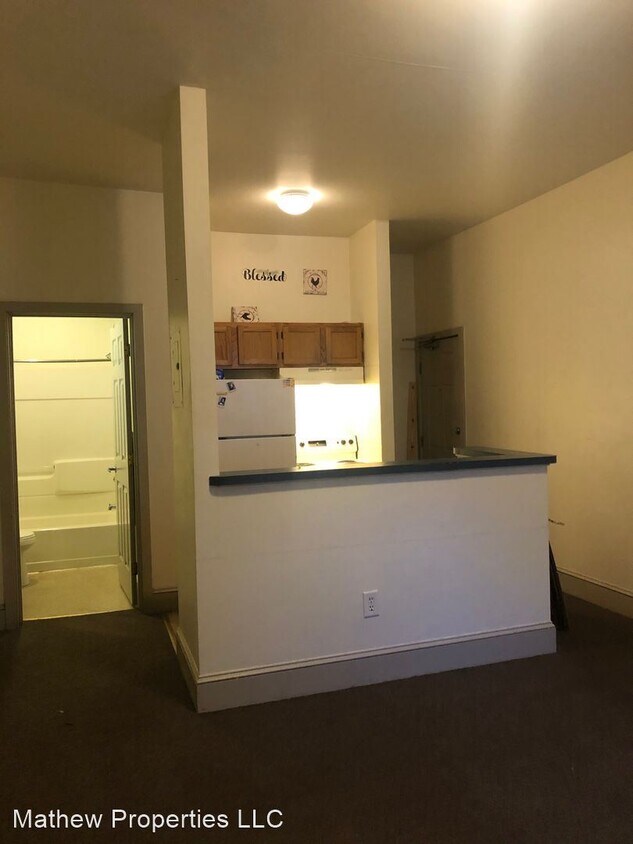 Foto principal - 301 E King St