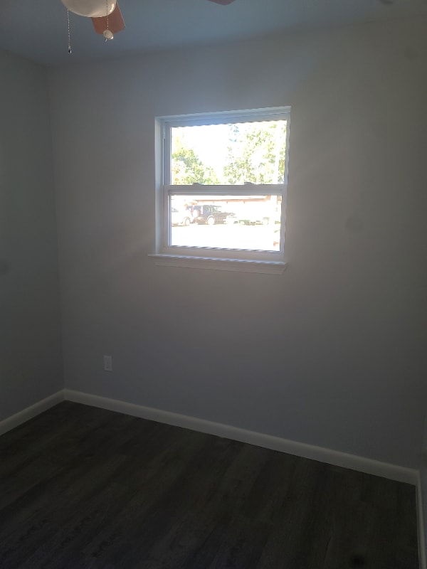 Building Photo - 4985 Catalina Cir