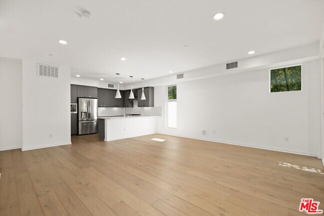 Building Photo - 11586 Gallery Ln