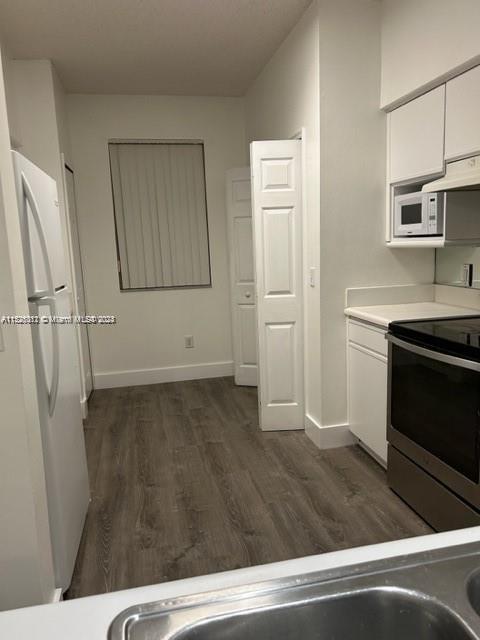 Foto del edificio - 3245 NE 184th St
