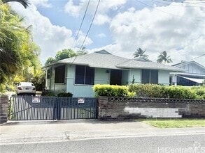 Building Photo - 491 Kihapai St