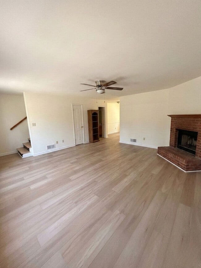 Foto del edificio - 3 Bedroom 2.5 Bath Townhome in East Athens - Close to UGA Vet School