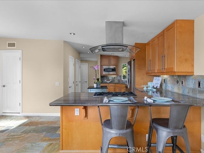 Building Photo - 735 Cabrillo Pl