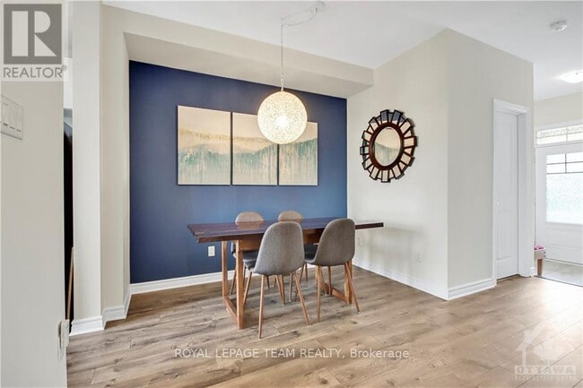 Building Photo - 243 Kimpton Dr