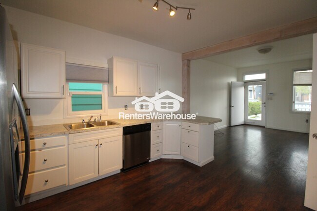 Foto del edificio - 2828 Stout St