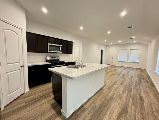 Building Photo - 1762 Windstone Ridge Drive