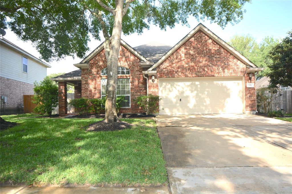 Primary Photo - 5911 Mettler Ln