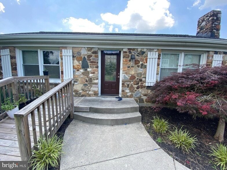 Primary Photo - 43473 Valleyvista Ln