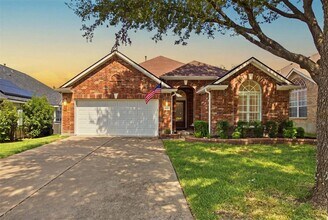 Building Photo - 1833 Paradise Ridge Dr