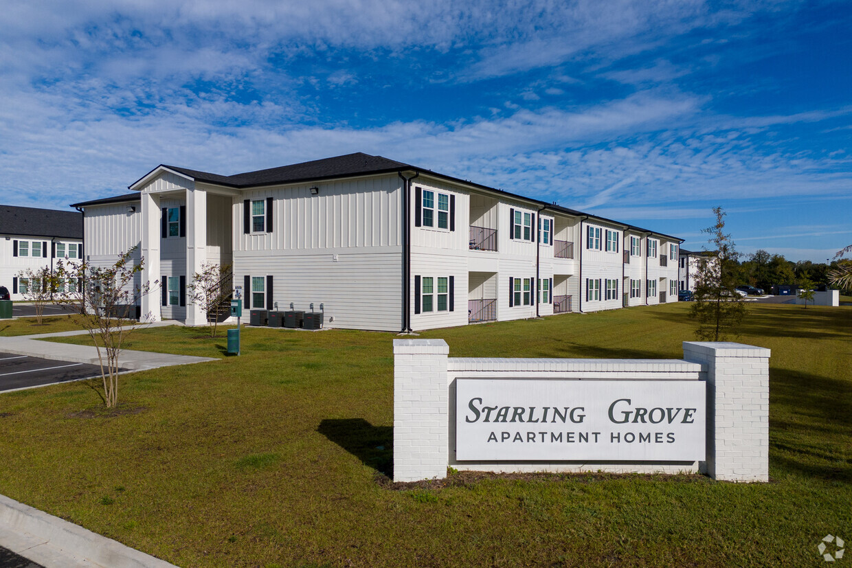 Primary Photo - Starling Grove Apartments