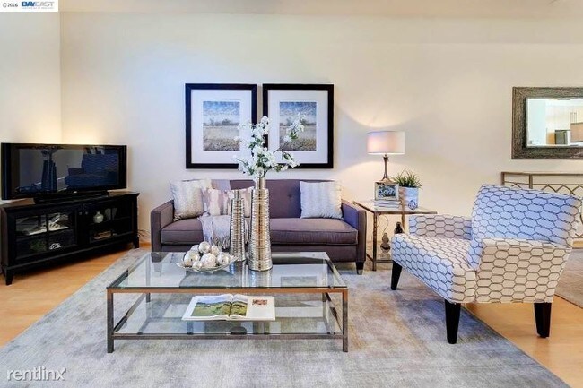 Building Photo - 2 br, 2 bath Condo - 43 Iron Horse Lane