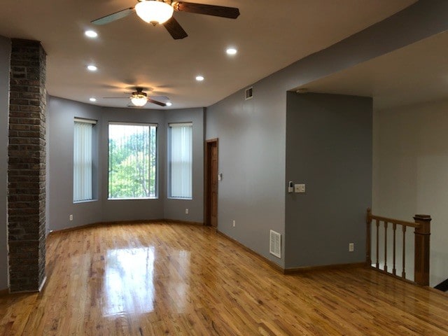 Building Photo - 1251 N California Ave