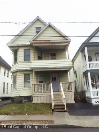Building Photo - 610 Hattie St