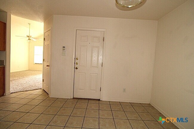 Building Photo - 3708 Littleleaf Dr