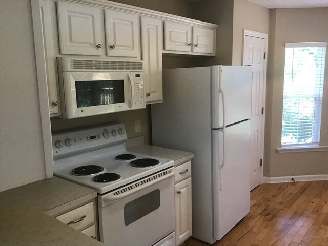 Foto del edificio - 7460 Penngrove Ln