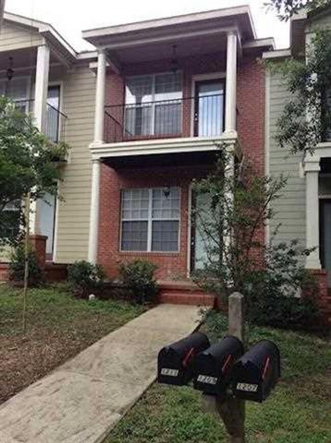Foto del edificio - Midtown Tallahassee Townhome