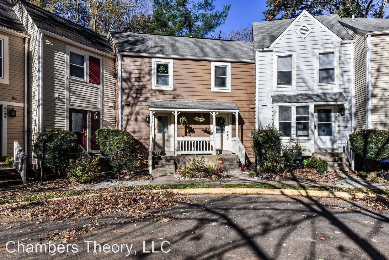 Foto principal - 2184 Whisperwood Glen Ln