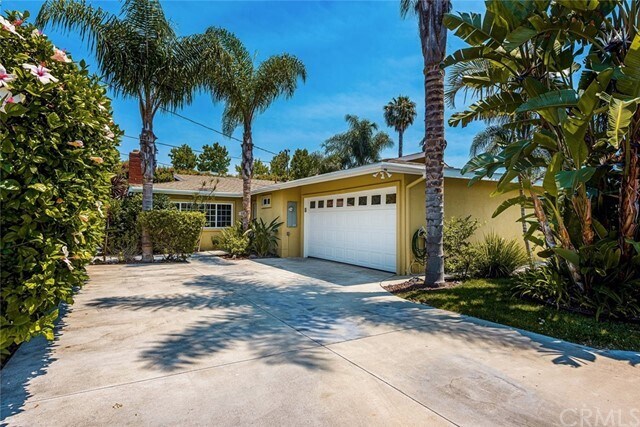 Foto del edificio - 2114 Elden Ave