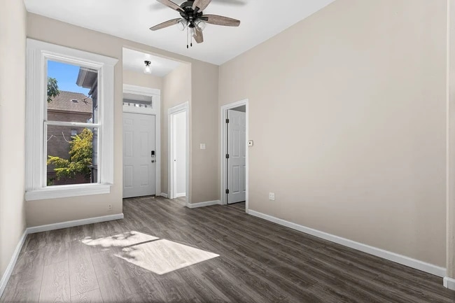 Photo - 2364 E 16th St (Oakland, CA) Townhome
