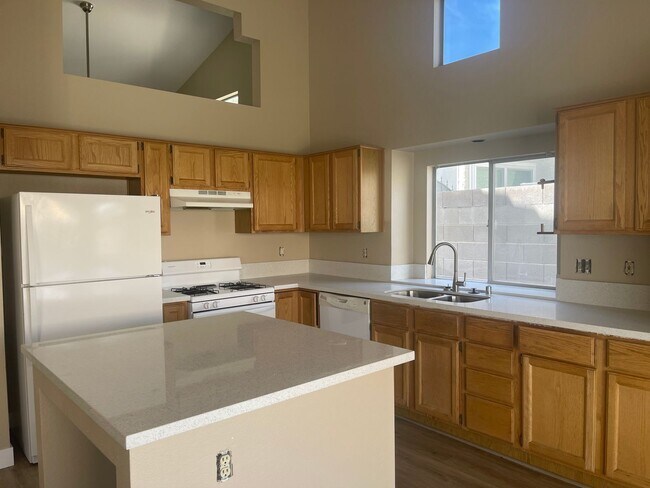 Foto del edificio - 2226 Crown Valley Ln