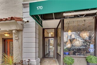 Building Photo - 168-170 Myrtle Blvd