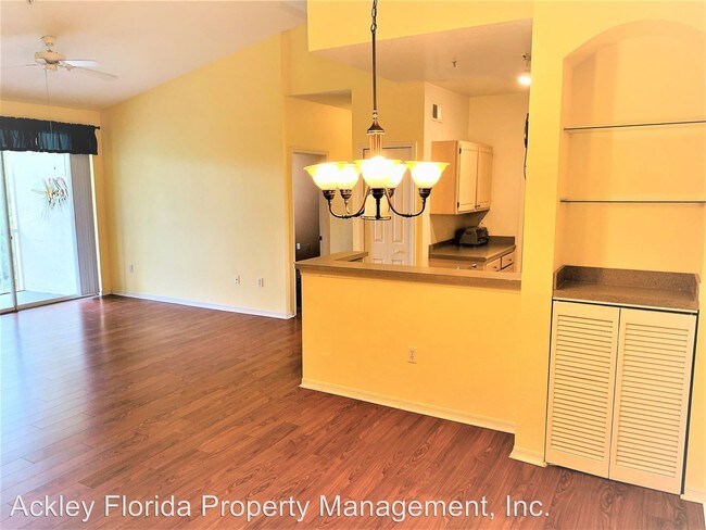 Building Photo - 8910 Legacy Ct