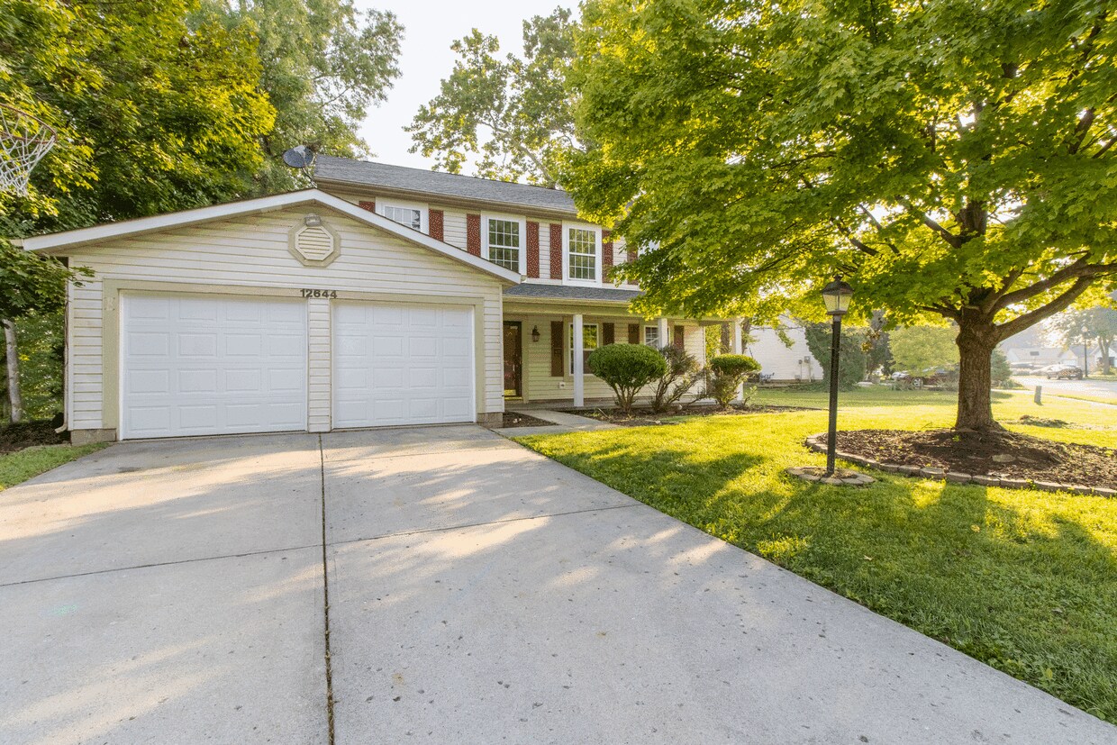 12644 Spurrington Way, Indianapolis, IN 46236 House Rental in