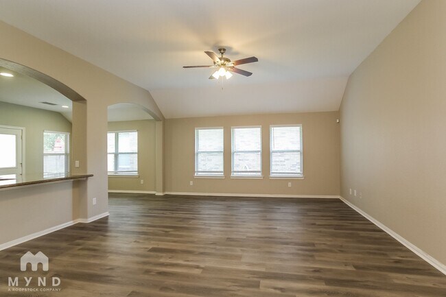Building Photo - 21915 Colter Stone Dr
