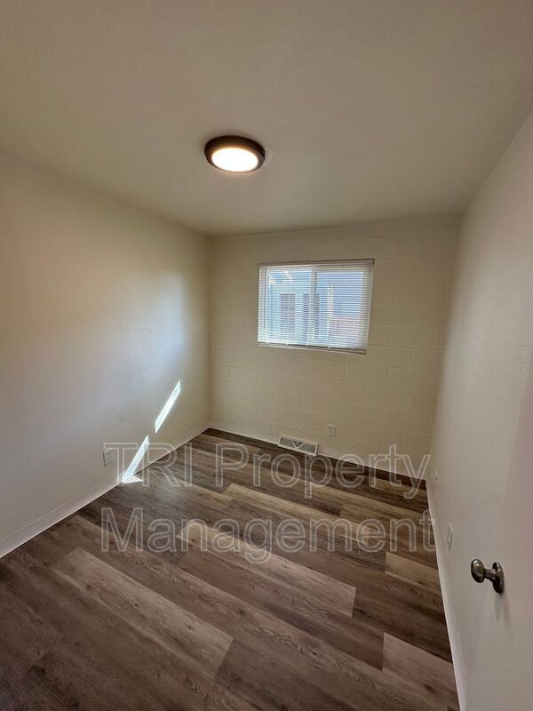 Foto del edificio - 908 31st Ave