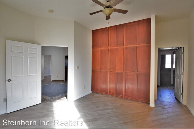 Foto del edificio - 3 br, 2 bath House - 2552 Los Misioneros