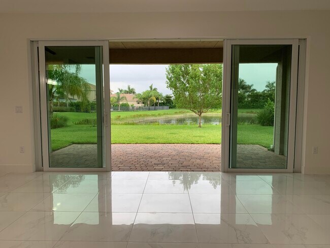Building Photo - 9754 Celtic Sea Ln