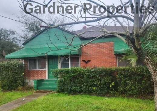 Primary Photo - 362 E 46th St