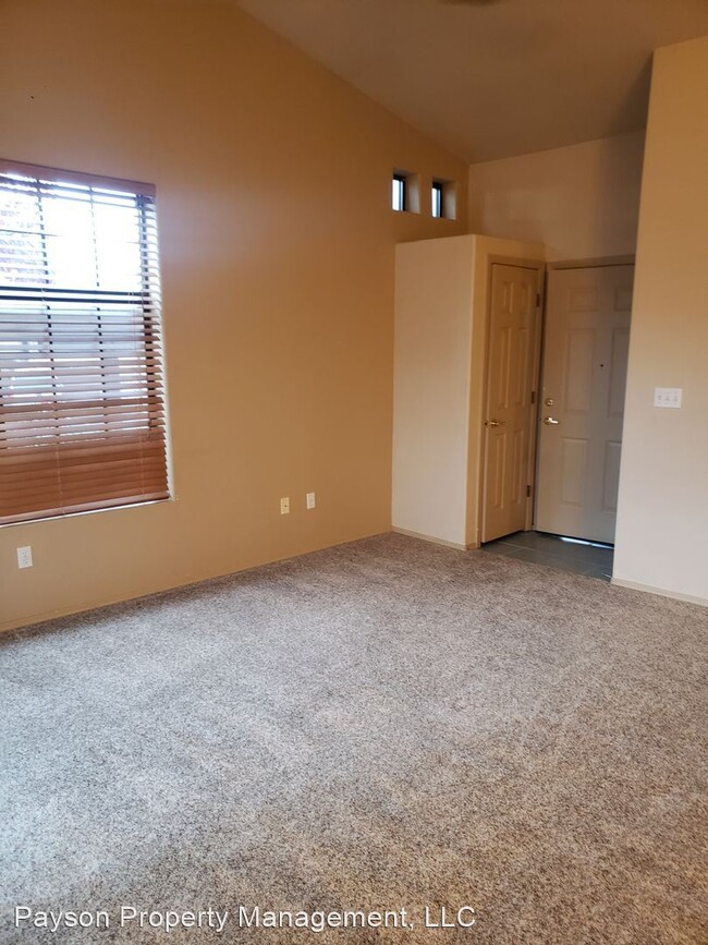 Building Photo - 2 br, 1 bath House - 1501 N Beeline Hwy, #59
