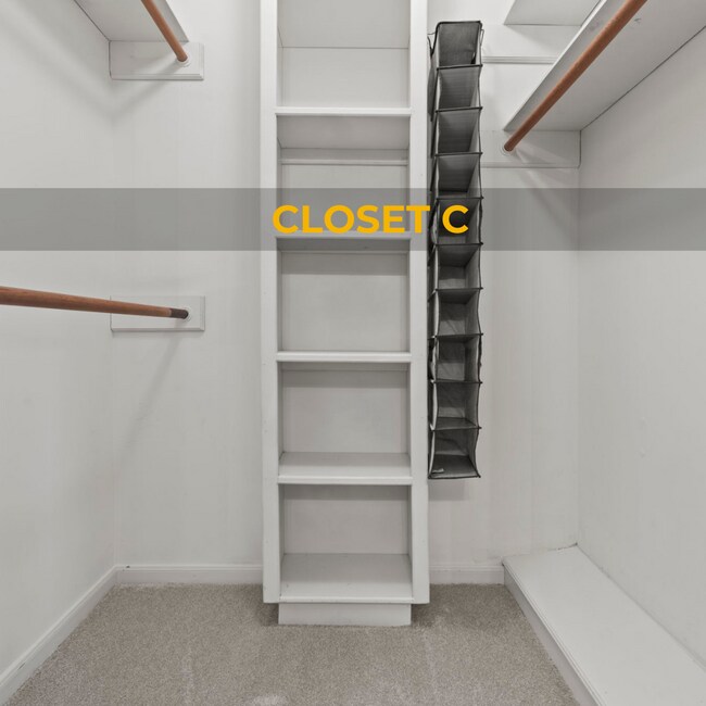 Foto del edificio - 16607 Brenton Oaks Dr