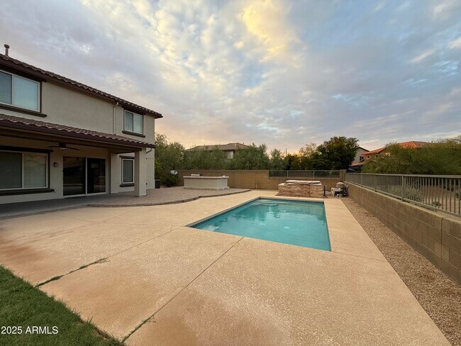 Foto del edificio - 21807 N 37th St