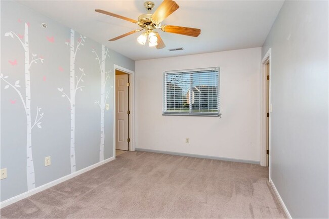 Bedroom 1 - 559 Arthur Ct APT 3