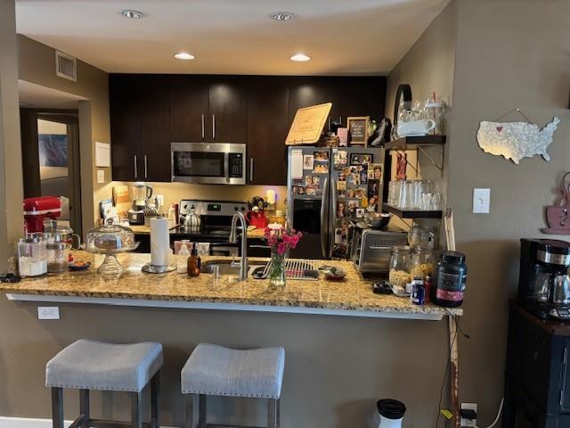 Foto del edificio - 5806 Birchbrook Dr