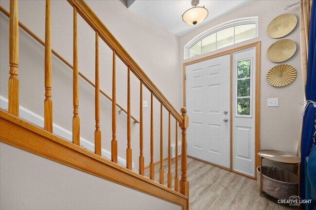 Foto del edificio - 283 Springbrook Trail S