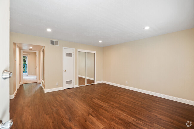 Hall - 1927 Dwight Way